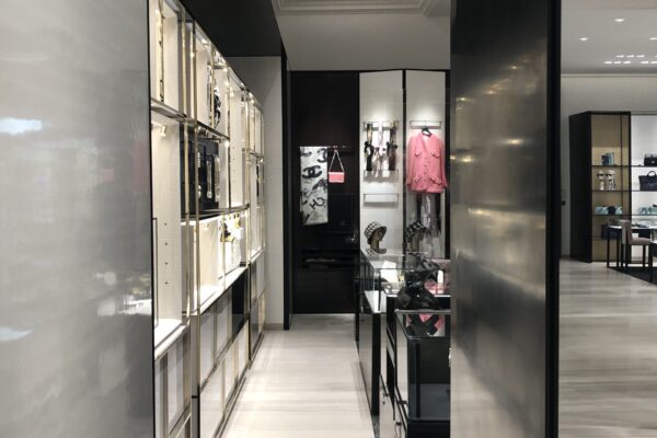 Luxury Retail Store Harrods Image 3